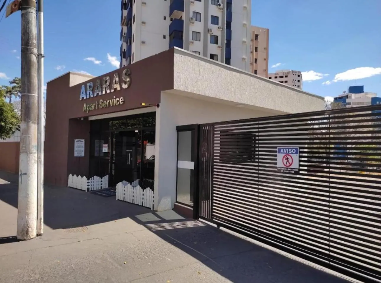 Apart Hotel CTC - Edifício Araras Caldas Novas Apartamento